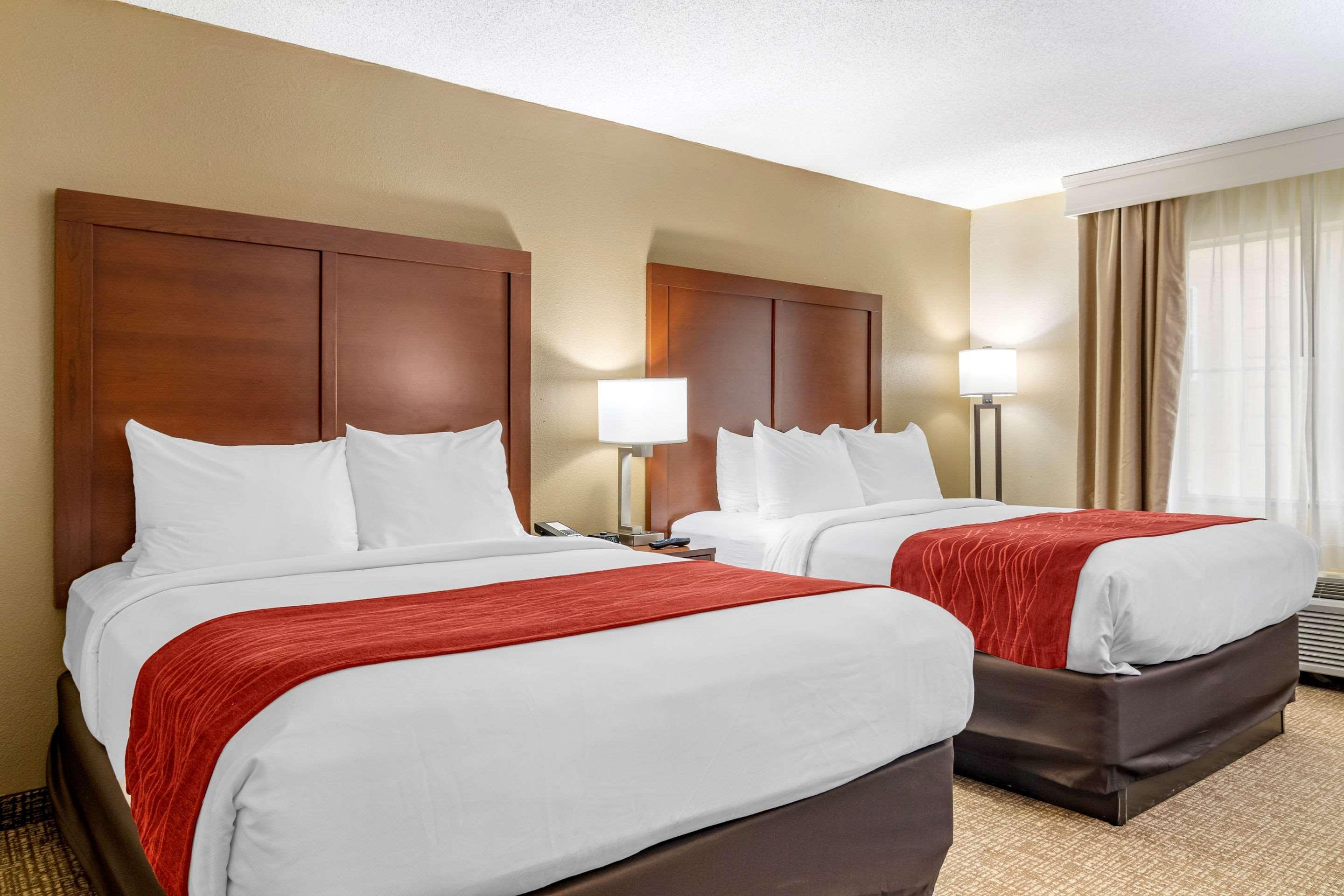 Comfort Inn & Suites Macon North I-75 Buitenkant foto