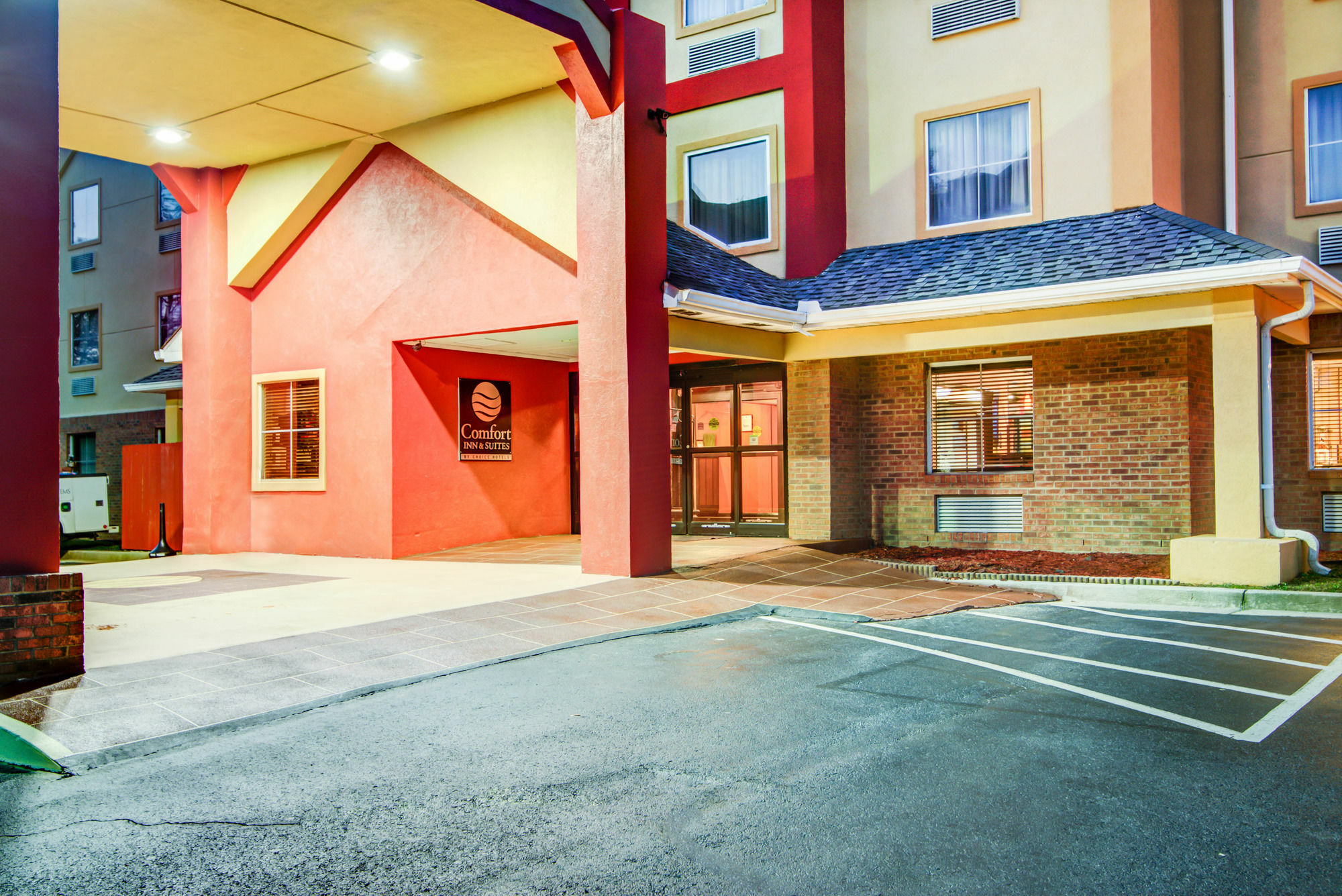 Comfort Inn & Suites Macon North I-75 Buitenkant foto